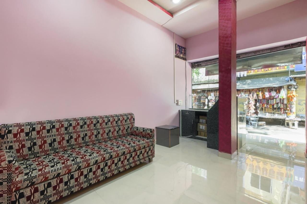 Oyo 45752 Hotel Sb Palace Godarpura Exterior foto